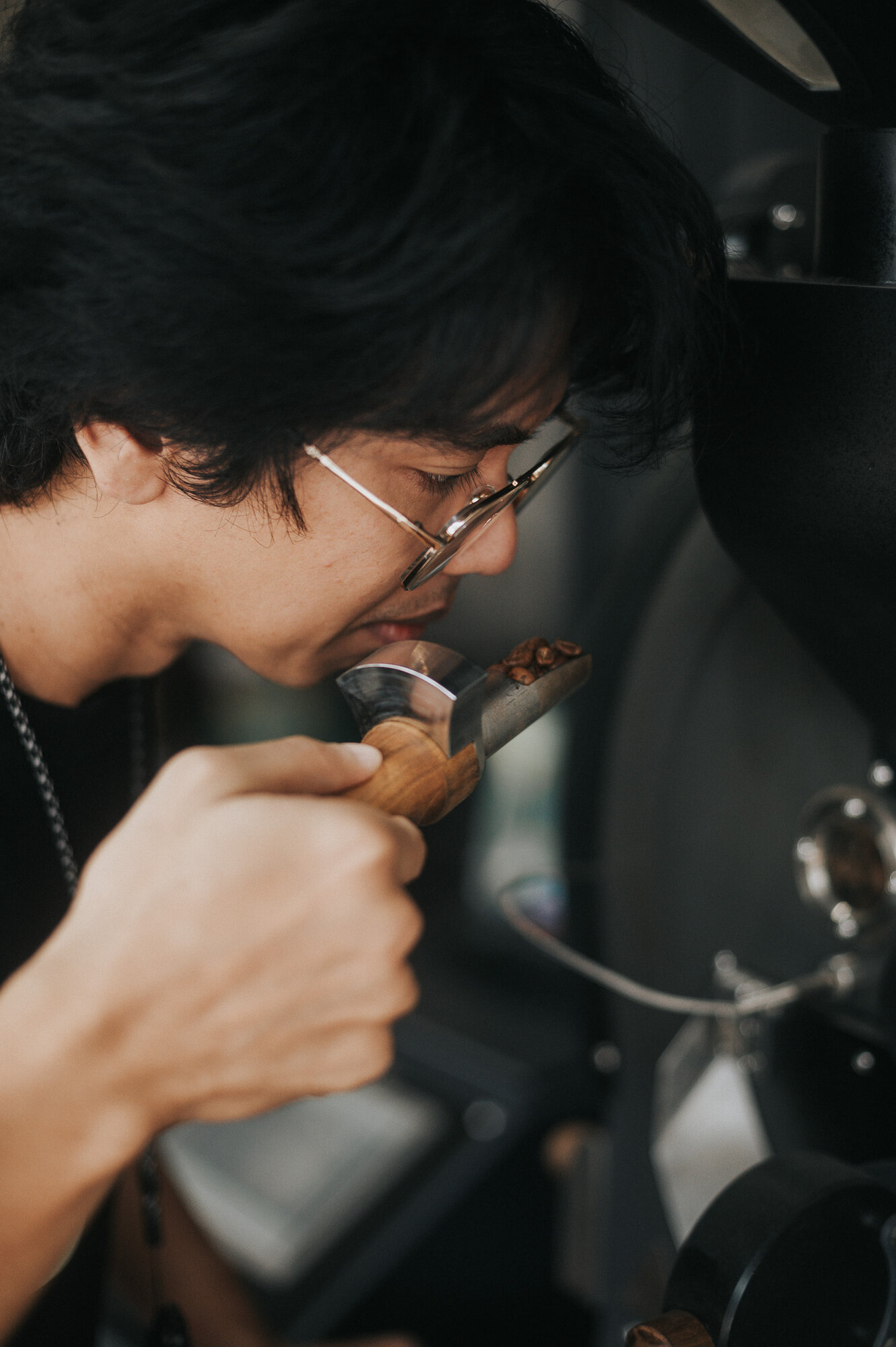 Professional coffee cupping quality assessment